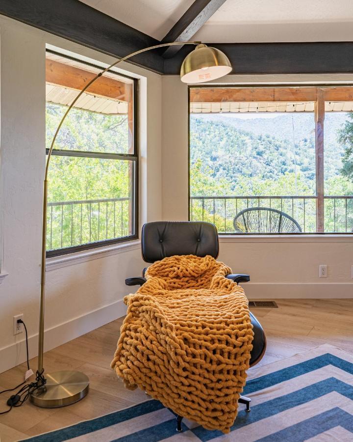 Secluded Mtn Top Family Haven W/Views Spa & Arcade Three Rivers Buitenkant foto